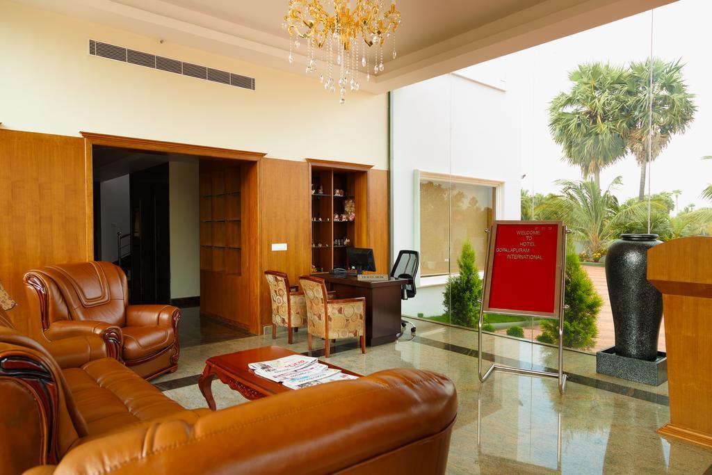Hotel Gopalapuram International โปลลาชี ภายนอก รูปภาพ