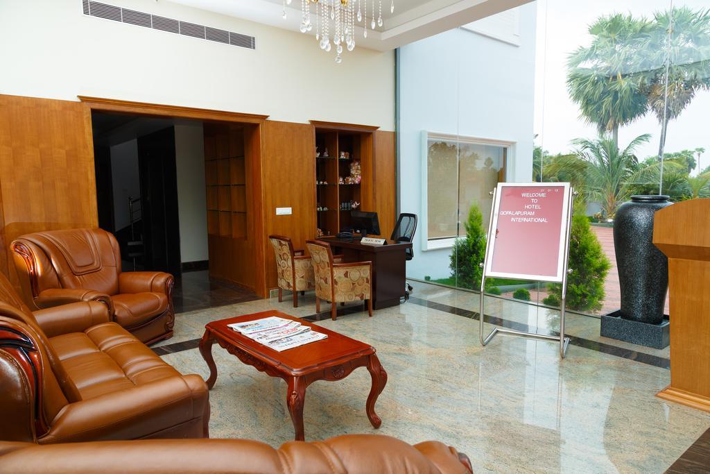 Hotel Gopalapuram International โปลลาชี ภายนอก รูปภาพ