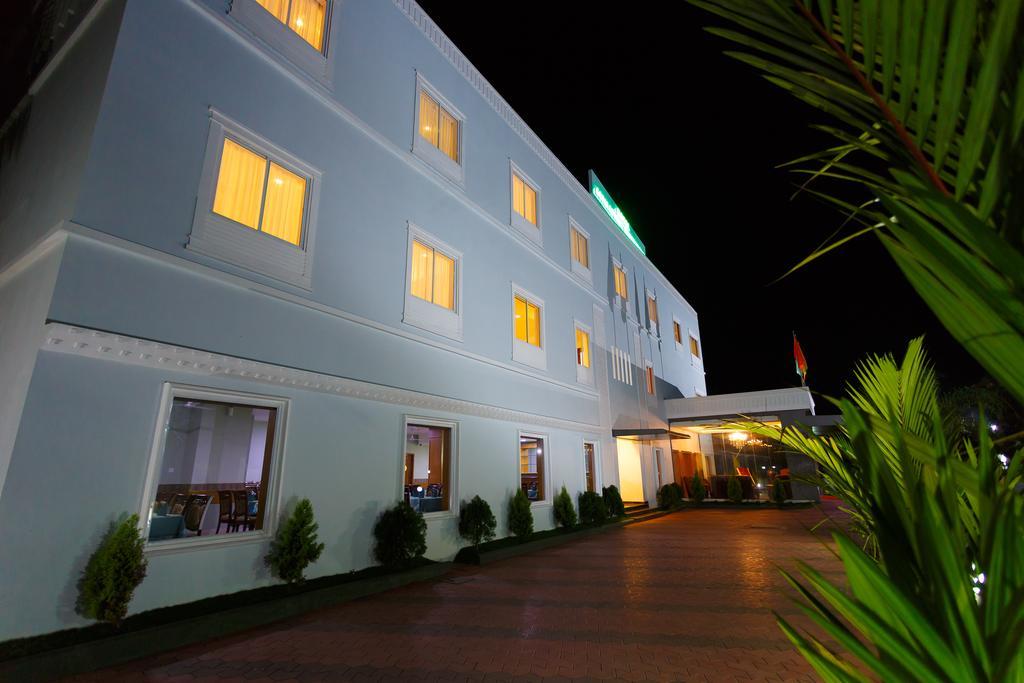 Hotel Gopalapuram International โปลลาชี ภายนอก รูปภาพ