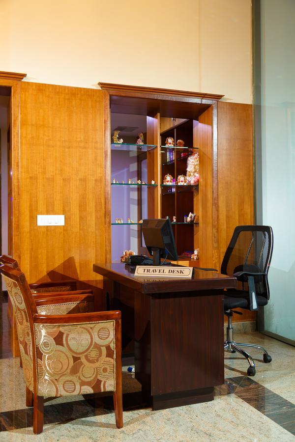 Hotel Gopalapuram International โปลลาชี ภายนอก รูปภาพ