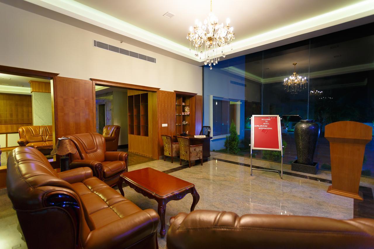 Hotel Gopalapuram International โปลลาชี ภายนอก รูปภาพ